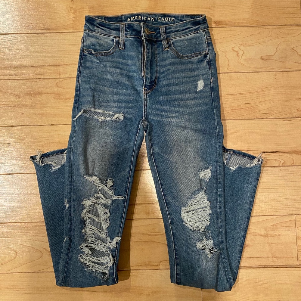 American Eagle Ripped Skinny Jeans